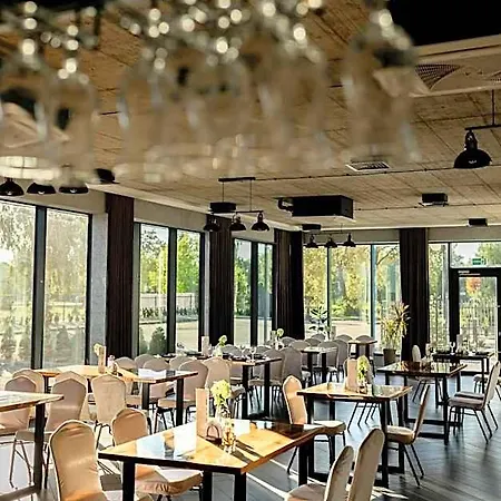 Hotell Promenada Biznes & Wypoczynek Radom